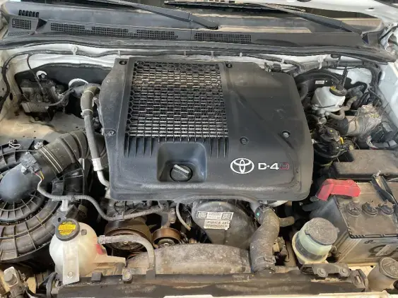 TOYOTA HILUX VII - voiture d'occasion - Photo 21