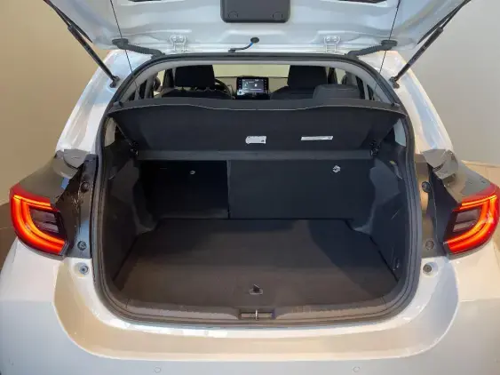 TOYOTA YARIS IV - voiture d'occasion - Photo 16