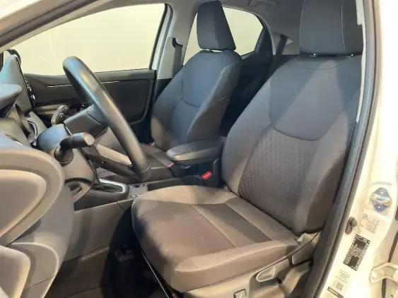 TOYOTA YARIS IV - voiture d'occasion - Photo 18