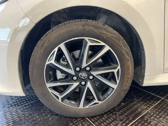 TOYOTA YARIS IV - voiture d'occasion - Photo 23