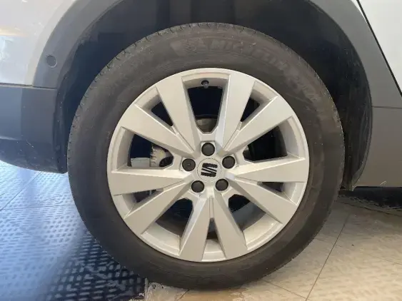 SEAT ARONA - voiture d'occasion - Photo 25