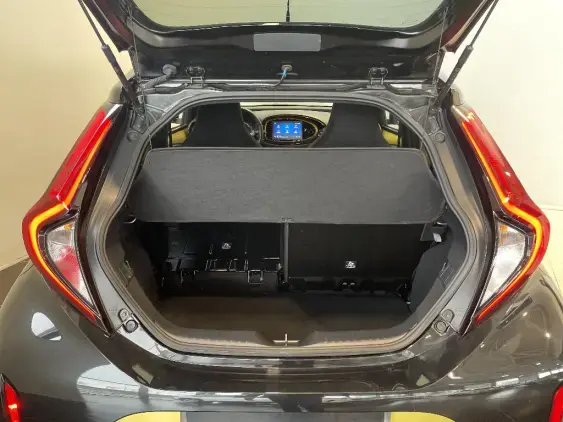 TOYOTA AYGO X - voiture d'occasion - Photo 16