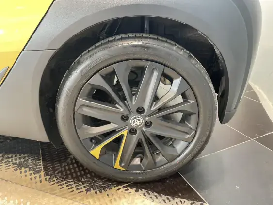 TOYOTA AYGO X - voiture d'occasion - Photo 24