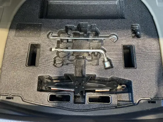 TOYOTA CAMRY II - voiture d'occasion - Photo 17