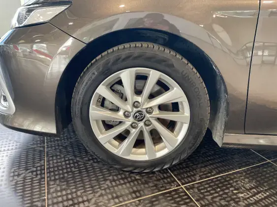 TOYOTA CAMRY II - voiture d'occasion - Photo 23