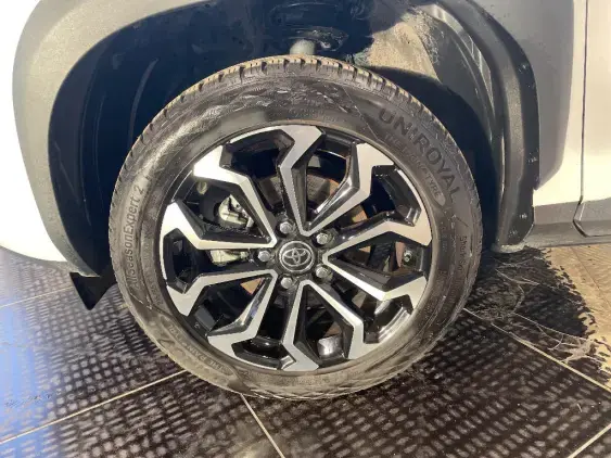 TOYOTA YARIS CROSS I - voiture d'occasion - Photo 23