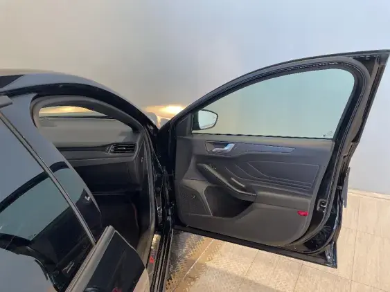 FORD FOCUS IV - voiture d'occasion - Photo 20