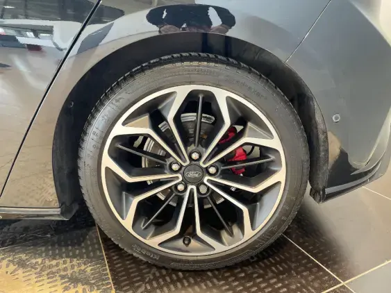 FORD FOCUS IV - voiture d'occasion - Photo 24