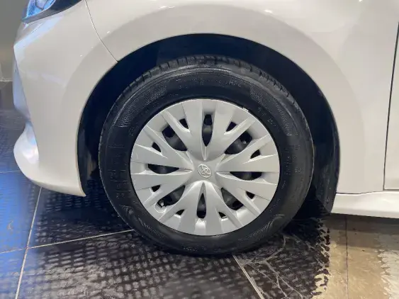 TOYOTA YARIS IV - voiture d'occasion - Photo 23