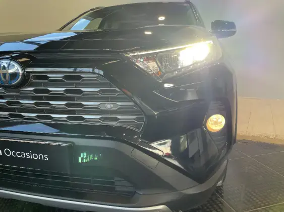 TOYOTA RAV4 V - voiture d'occasion - Photo 22