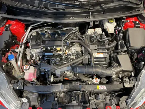 TOYOTA YARIS IV - voiture d'occasion - Photo 21