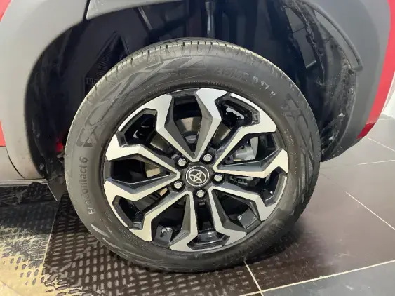 TOYOTA YARIS CROSS I - voiture d'occasion - Photo 24