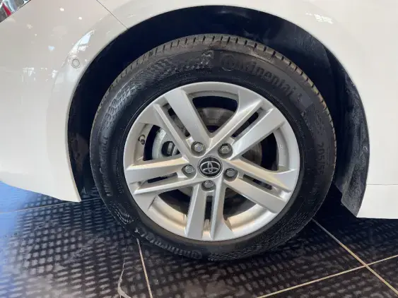 TOYOTA COROLLA XII - voiture d'occasion - Photo 23