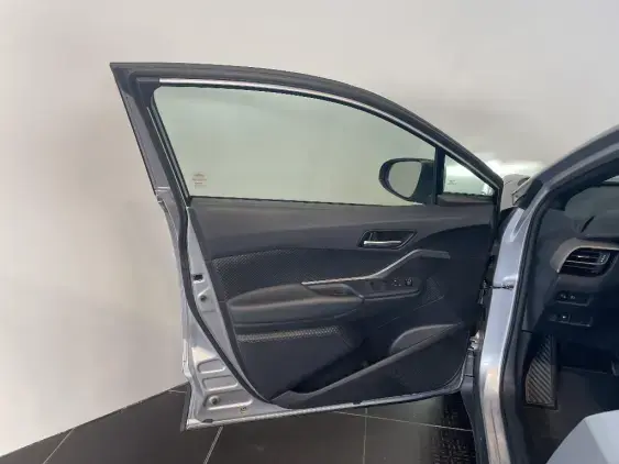 TOYOTA C-HR - voiture d'occasion - Photo 19