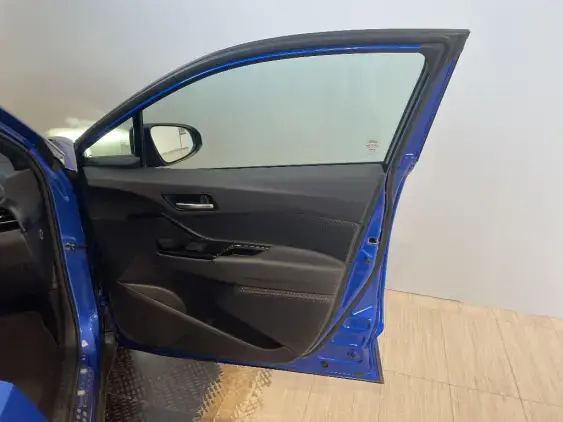 TOYOTA C-HR - voiture d'occasion - Photo 20