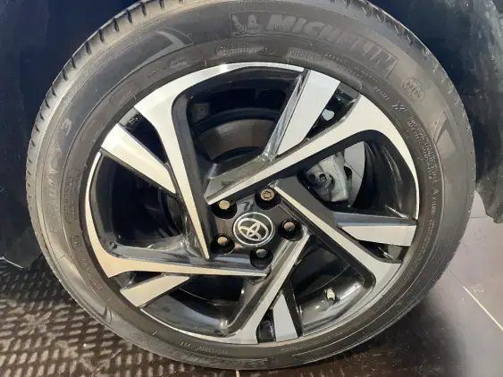 TOYOTA C-HR - voiture d'occasion - Photo 24