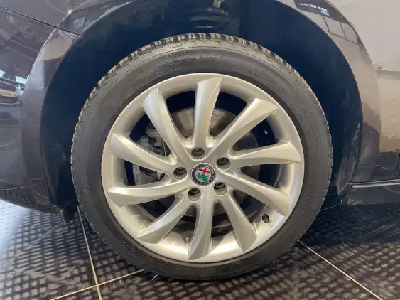 ALFA ROMEO GIULIETTA III - voiture d'occasion - Photo 23