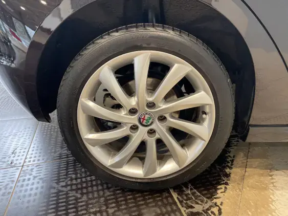 ALFA ROMEO GIULIETTA III - voiture d'occasion - Photo 25