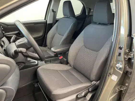 TOYOTA YARIS IV - voiture d'occasion - Photo 18