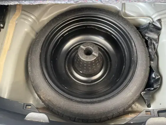 TOYOTA YARIS III - voiture d'occasion - Photo 17