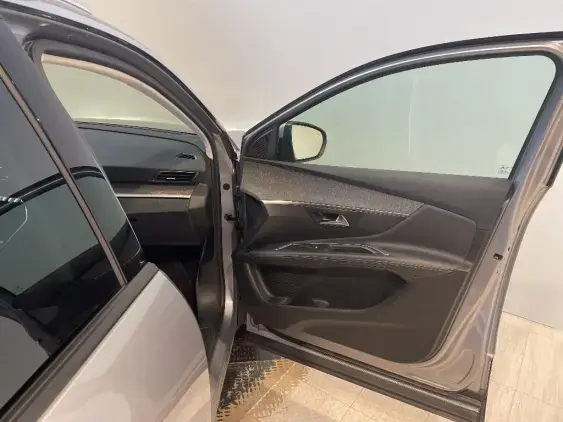 PEUGEOT 3008 II - voiture d'occasion - Photo 20