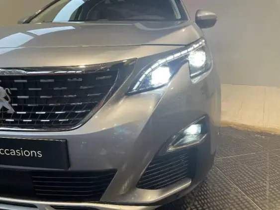 PEUGEOT 3008 II - voiture d'occasion - Photo 22