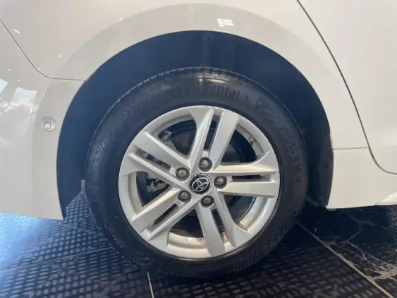 TOYOTA COROLLA XII - voiture d'occasion - Photo 25