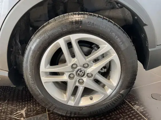 TOYOTA C-HR - voiture d'occasion - Photo 24