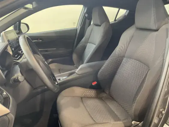 TOYOTA C-HR - voiture d'occasion - Photo 18