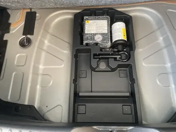 TOYOTA AYGO X - voiture d'occasion - Photo 17