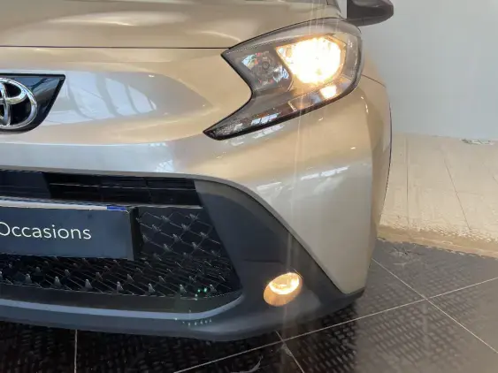 TOYOTA AYGO X - voiture d'occasion - Photo 22