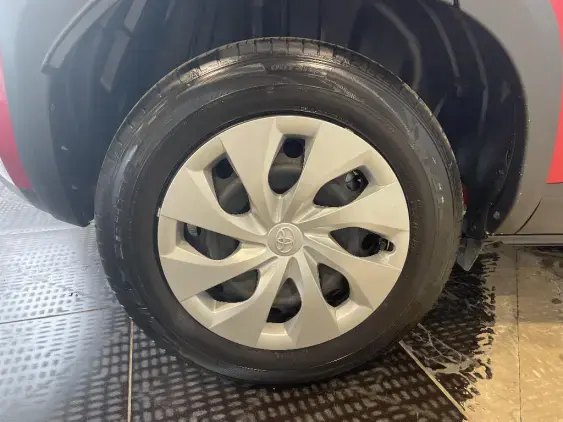 TOYOTA YARIS CROSS I - voiture d'occasion - Photo 25