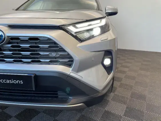 TOYOTA RAV4 V - voiture d'occasion - Photo 22