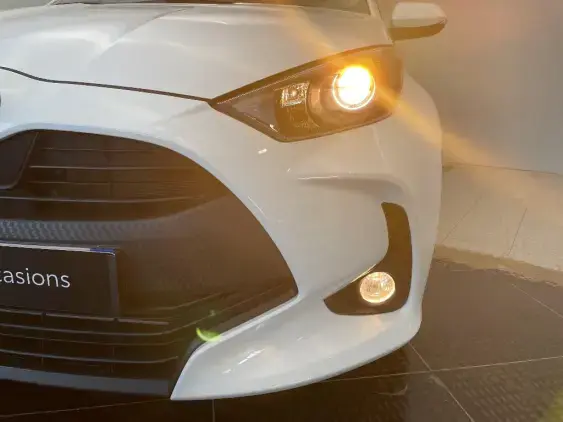 TOYOTA YARIS IV - voiture d'occasion - Photo 22