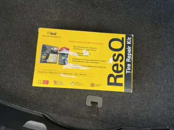 TOYOTA YARIS III - voiture d'occasion - Photo 17