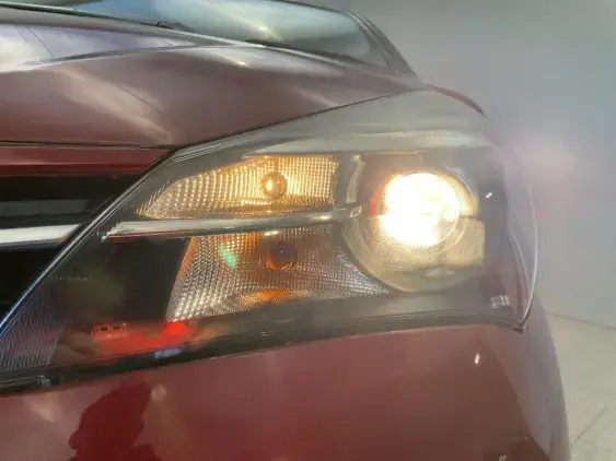 TOYOTA YARIS III - voiture d'occasion - Photo 22