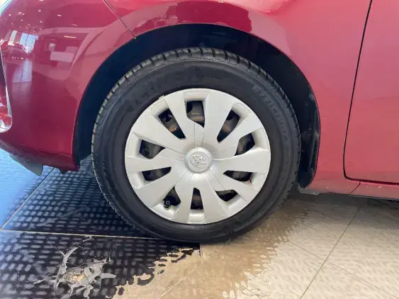 TOYOTA YARIS III - voiture d'occasion - Photo 23