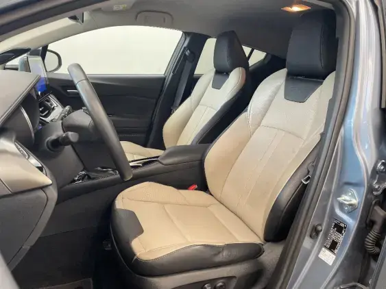 TOYOTA C-HR - voiture d'occasion - Photo 18