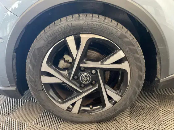 TOYOTA C-HR - voiture d'occasion - Photo 23