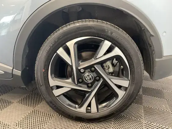 TOYOTA C-HR - voiture d'occasion - Photo 24