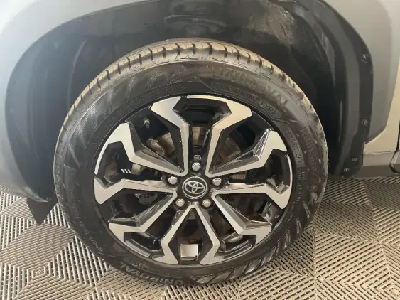 TOYOTA YARIS CROSS I - voiture d'occasion - Photo 23