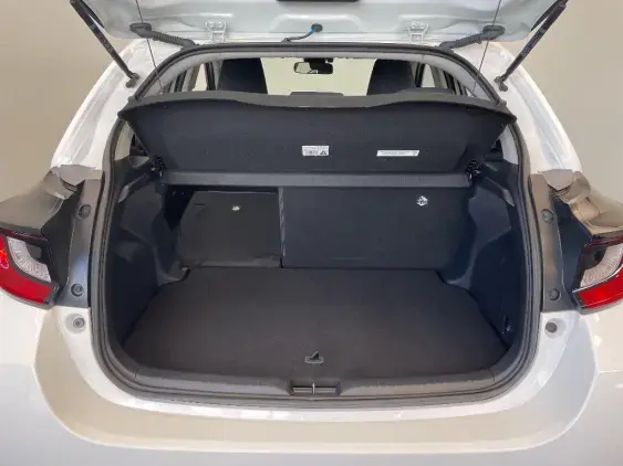 TOYOTA YARIS IV - voiture d'occasion - Photo 16