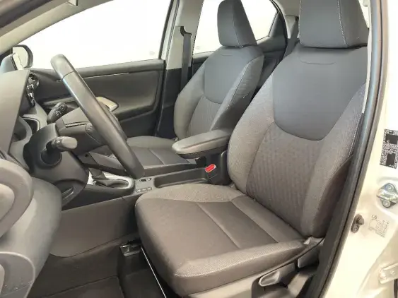 TOYOTA YARIS IV - voiture d'occasion - Photo 18