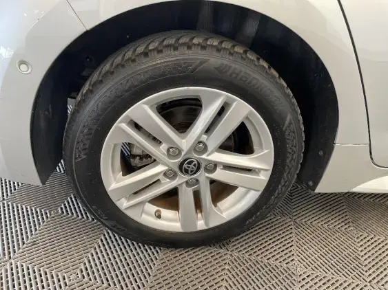 TOYOTA COROLLA XII - voiture d'occasion - Photo 24