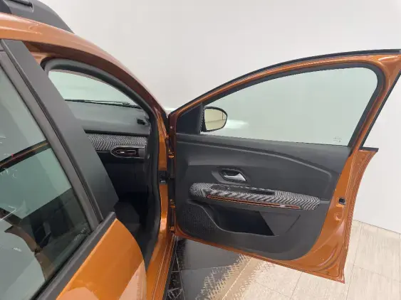 DACIA SANDERO III - voiture d'occasion - Photo 20