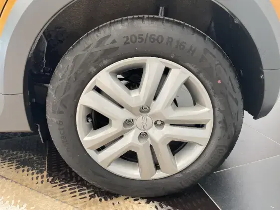 DACIA SANDERO III - voiture d'occasion - Photo 24