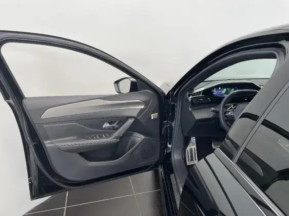 PEUGEOT 308 III - voiture d'occasion - Photo 19