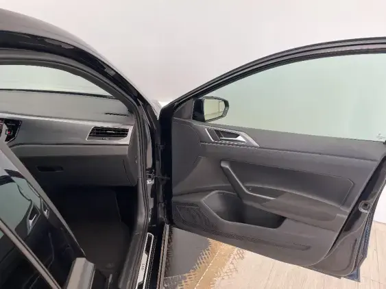 VOLKSWAGEN POLO VI - voiture d'occasion - Photo 20