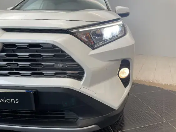 TOYOTA RAV4 V - voiture d'occasion - Photo 22