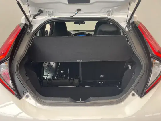 TOYOTA AYGO X - voiture d'occasion - Photo 16